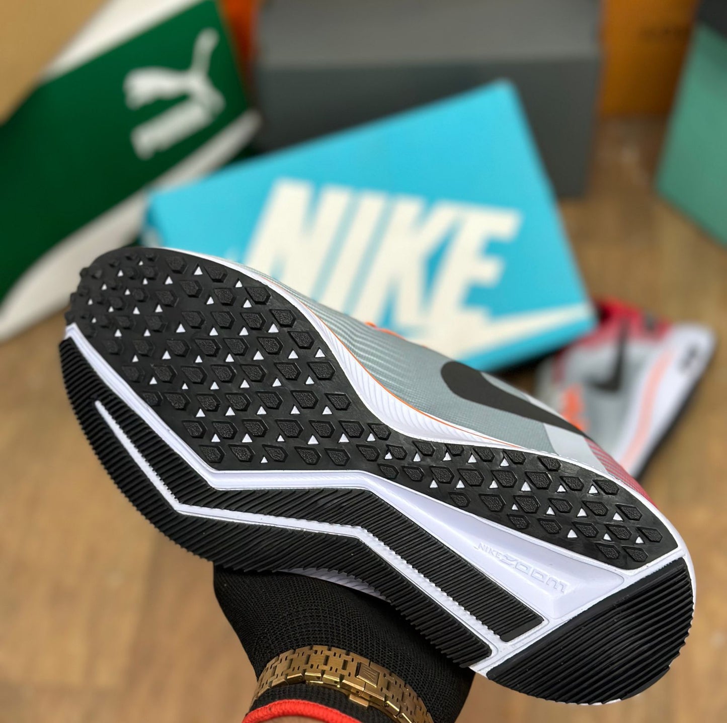 NIKE ZOOM RUN First Copy Shoe