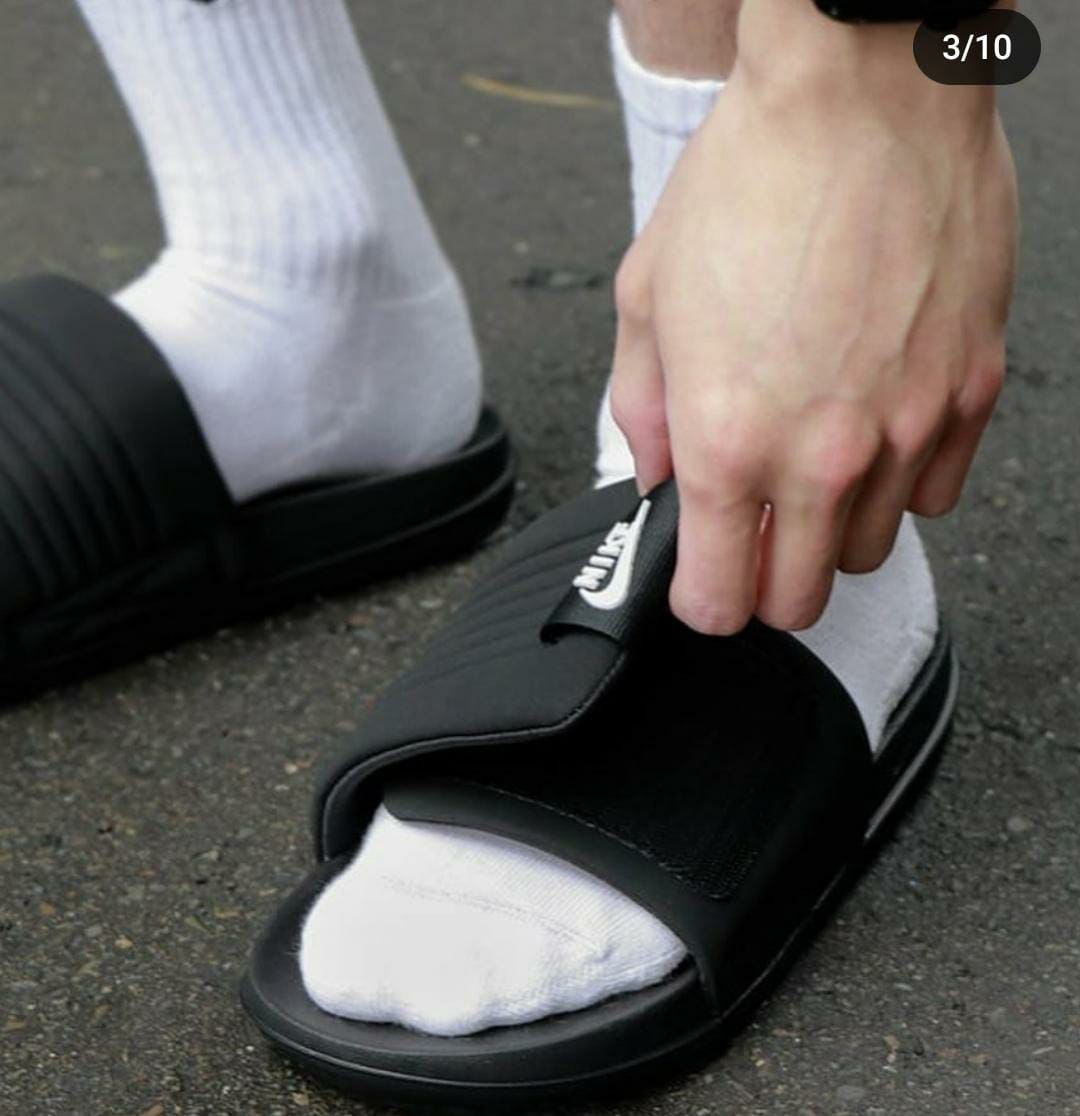 NIKE OFFCOURT ADJUST SLIDE First Copy Slipper Black