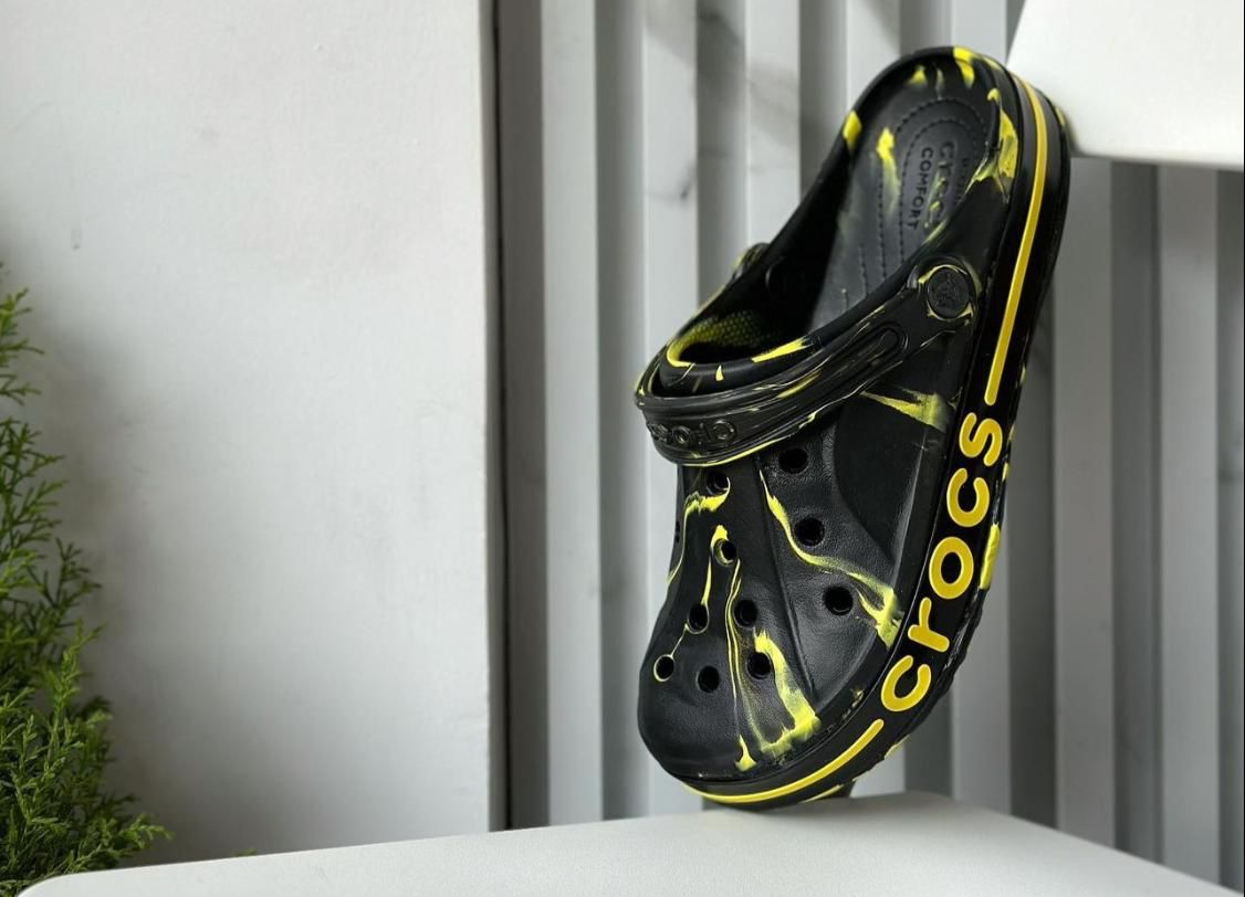 Unisex Cross Slipper 1st Copy