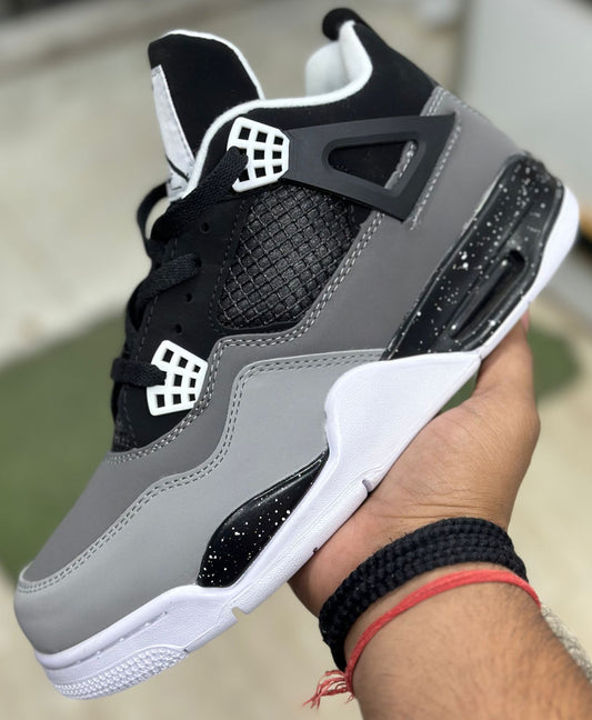 Air Jordan first copy shoes Retro 4 Royalty