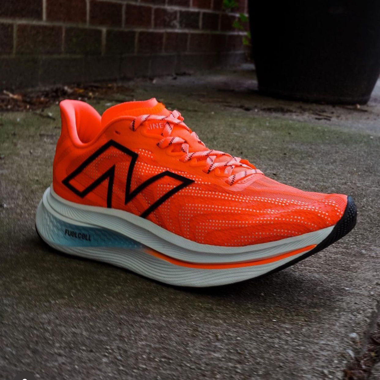 NEW BALANCE SUPERCOMP V2 First Copy Shoe
