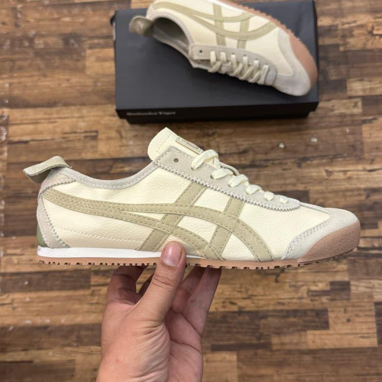 Onitsuka Tiger Leather First Copy Shoes