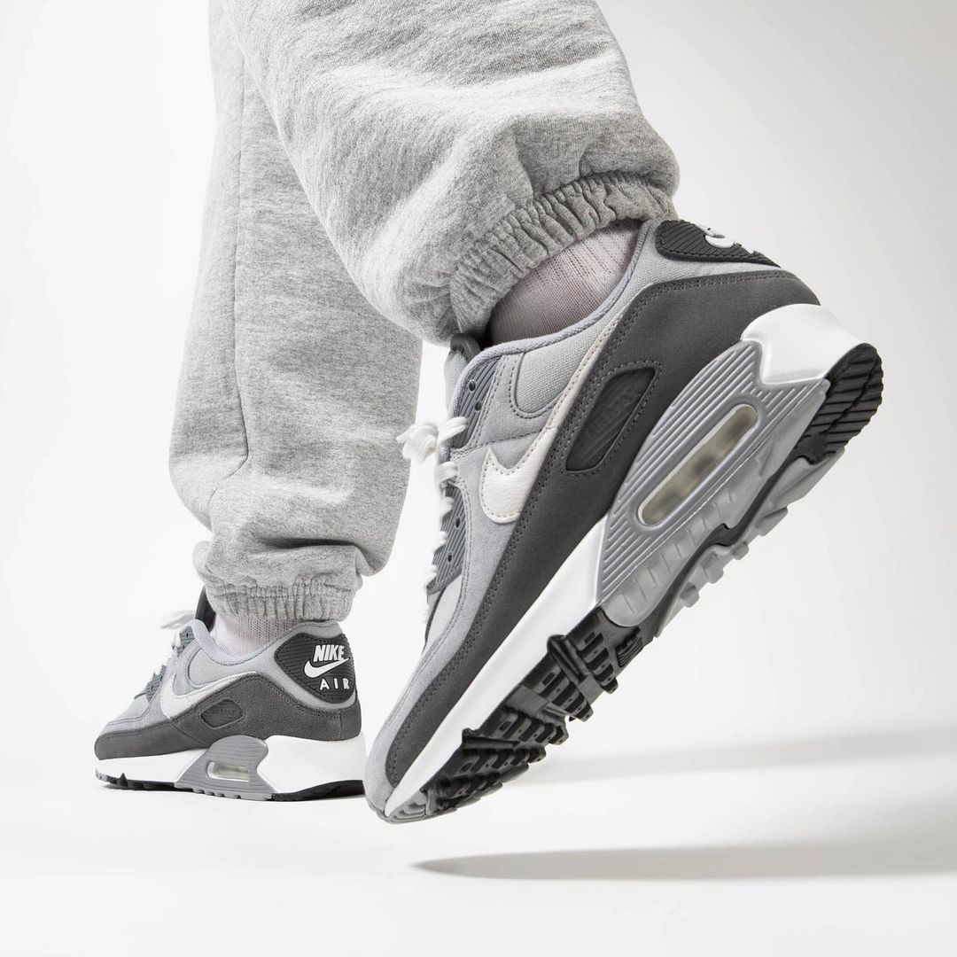 Nike Air First Copy shoe