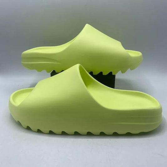 Adidas slipper