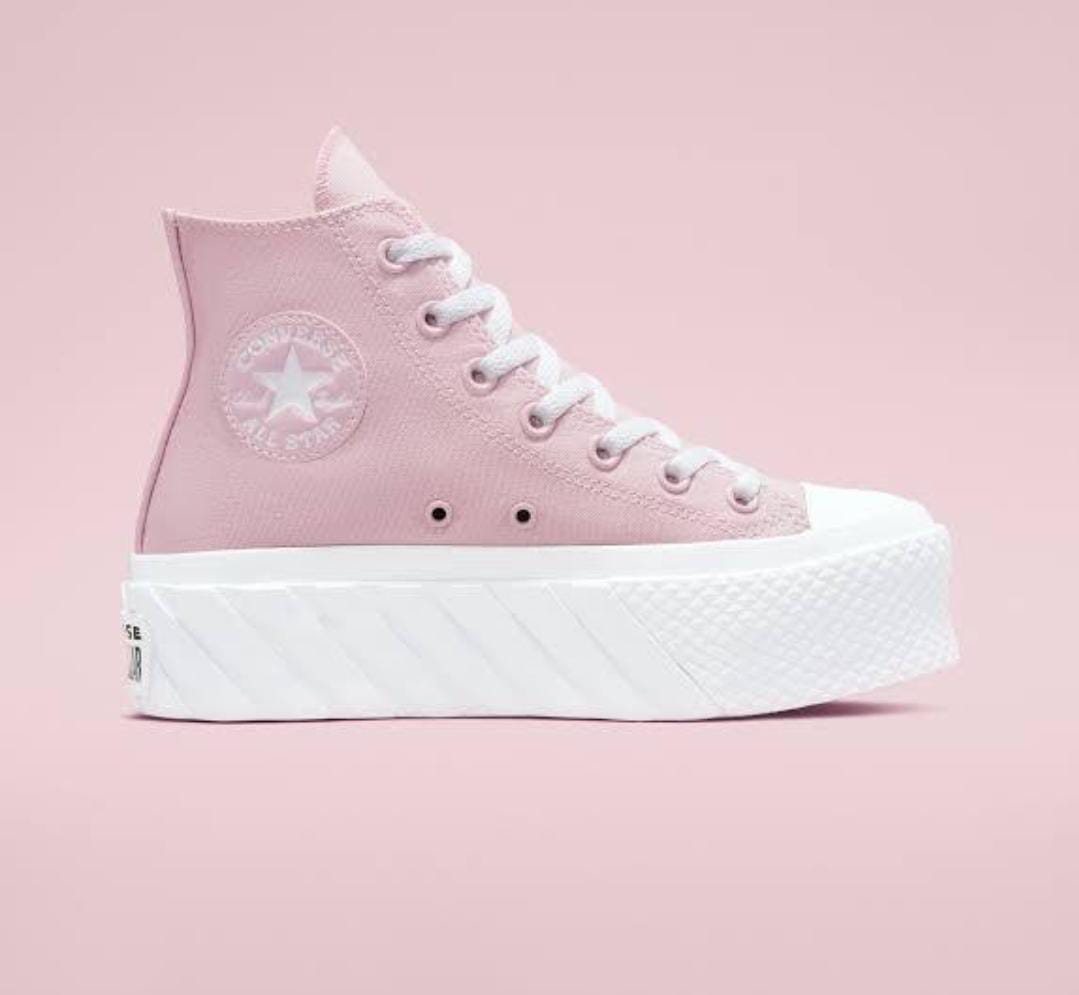 Converse Chuck Taylor First Copy Shoe Available*for👩🏻‍💼