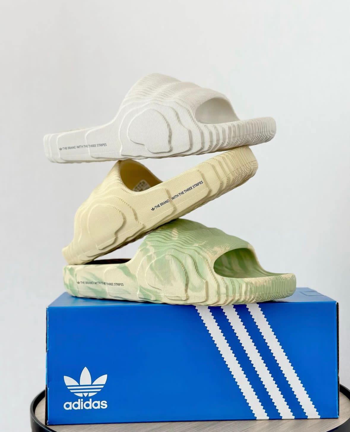 ADIDAS ADILETTE SLIDE First Copy Slipper