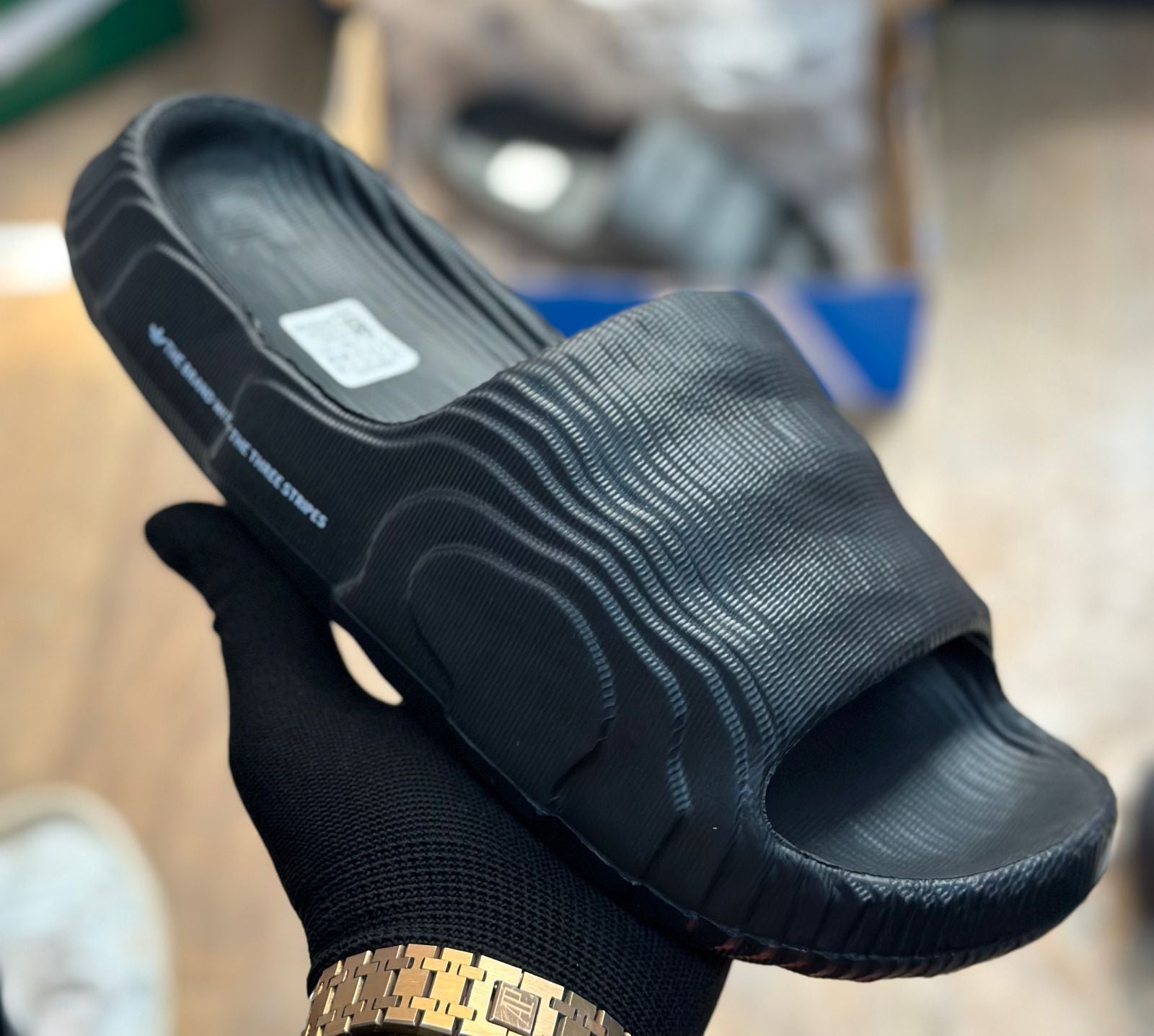 ADIDAS ADILETTE SLIDE First Copy Slipper