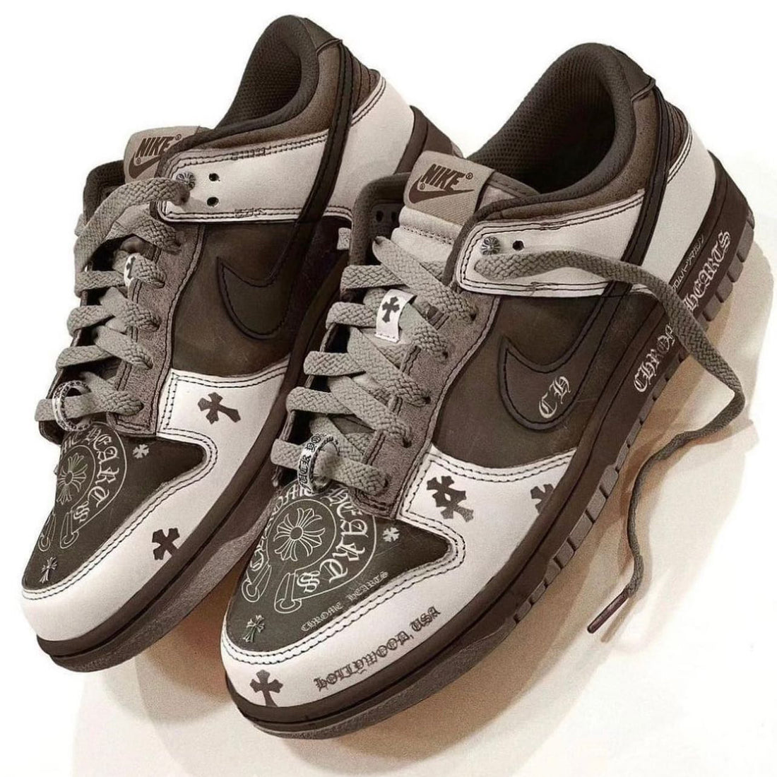 Nike SB Dunk Low X First Copy Shoe Chrome Hearts dashingboot