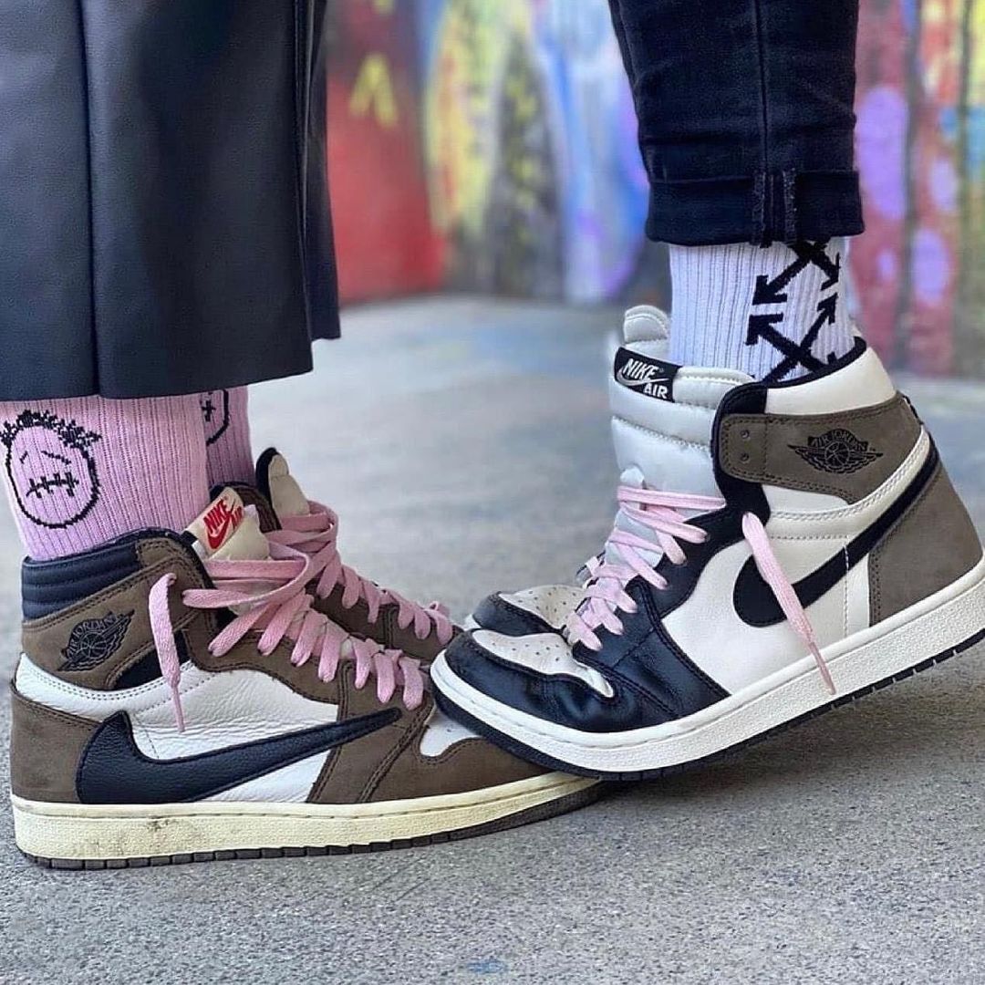 NIKE AIR JORDAN RETRO 1 TRAVIS SCOTT First Copy