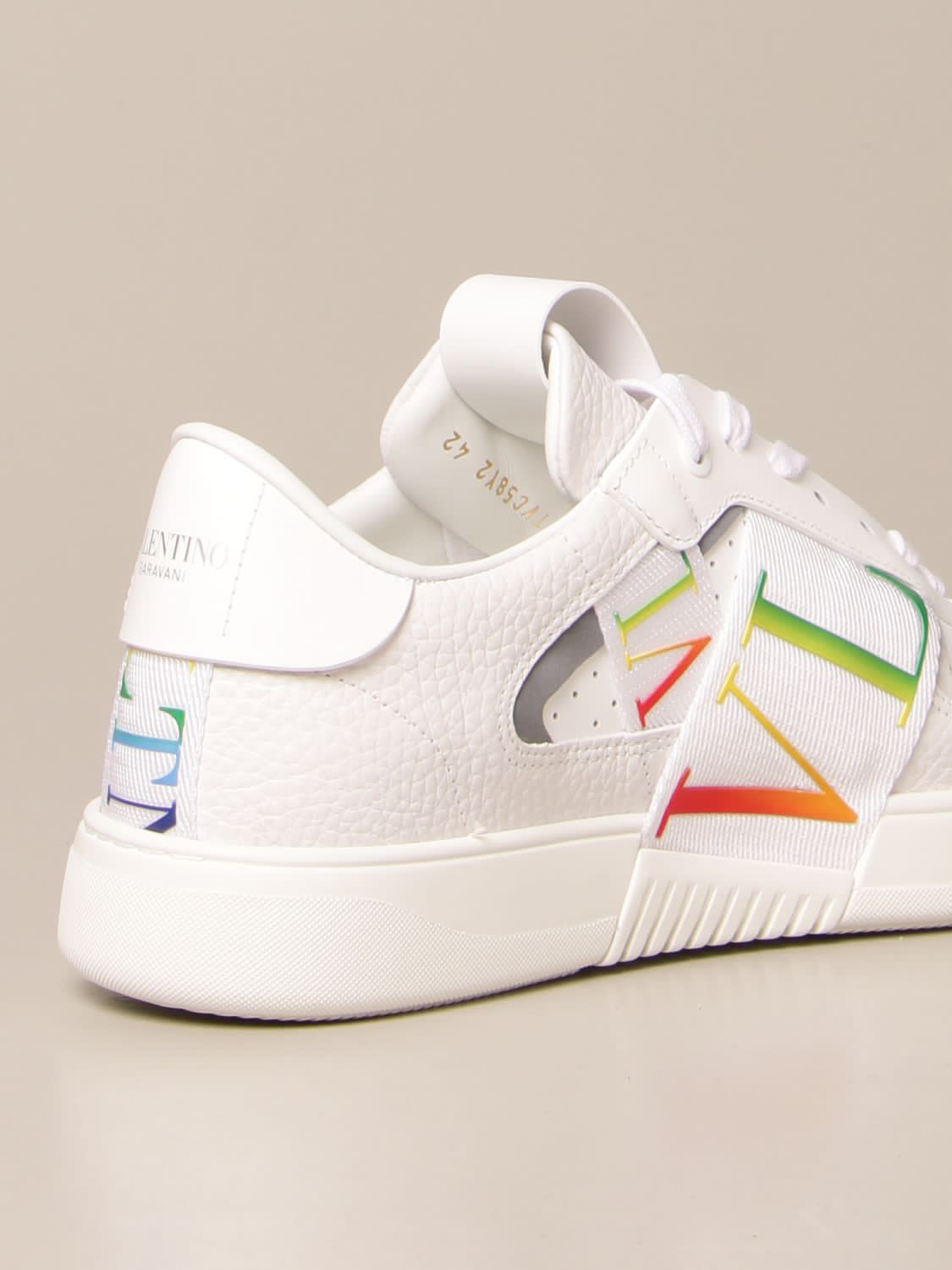 First Copy Valention  Garavani Unixes Sneaker