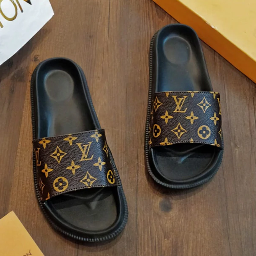 LOUIS VUITTON MEN PALM SLIPPERS - dashingboot